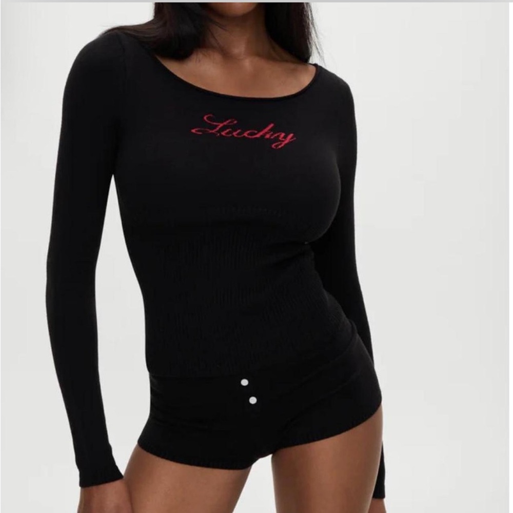 Bella hadid x Frankie’s bikinis Sweater Set new with tags